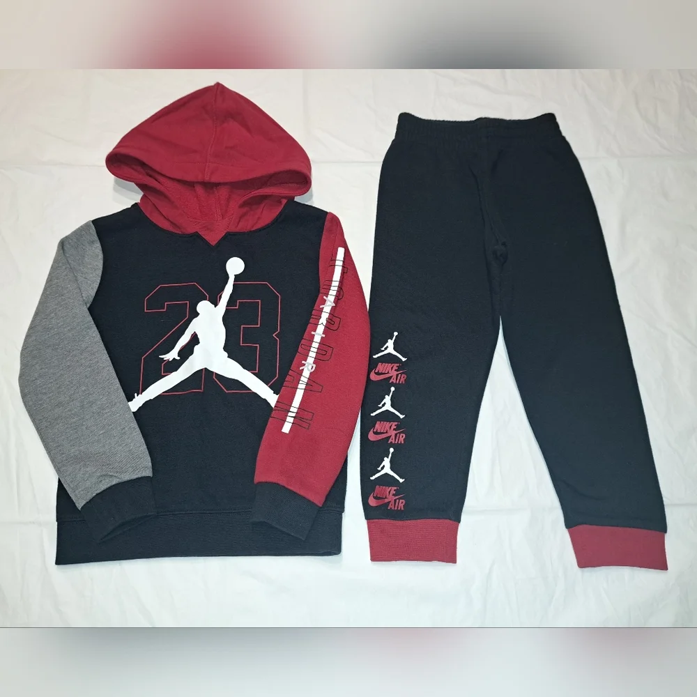 Jordan Jogger Set Size 4T